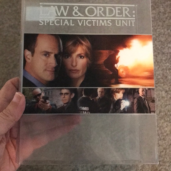 DVD set - Picture 3 of 3